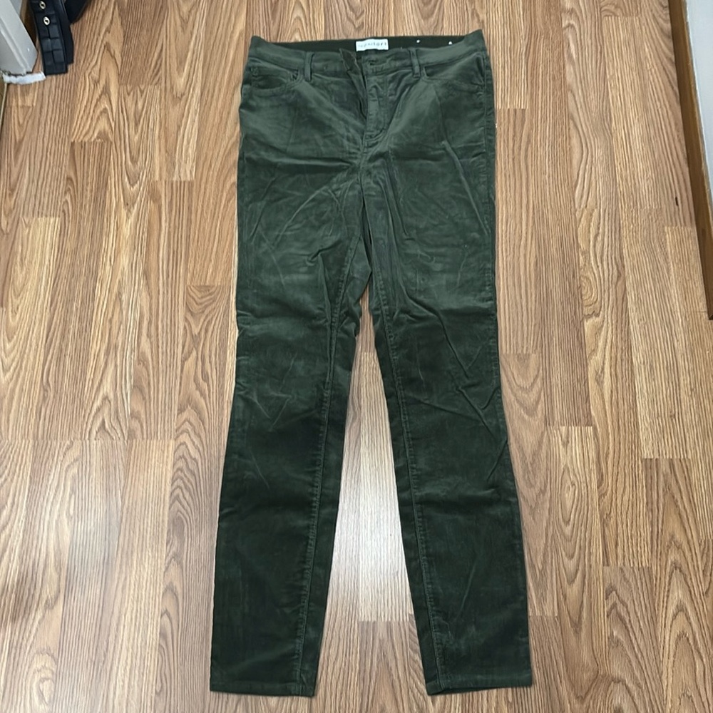 Loft size 8 high waist skinny green corduroy pants